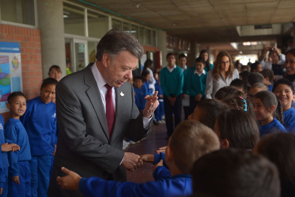 Gobierno aplicará nuevo sistema para evaluar calidad de educación en colegios