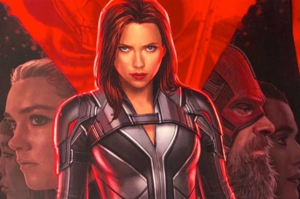 "Viuda Negra". Afiche conceptual muestra el traje de Scarlett Johansson
