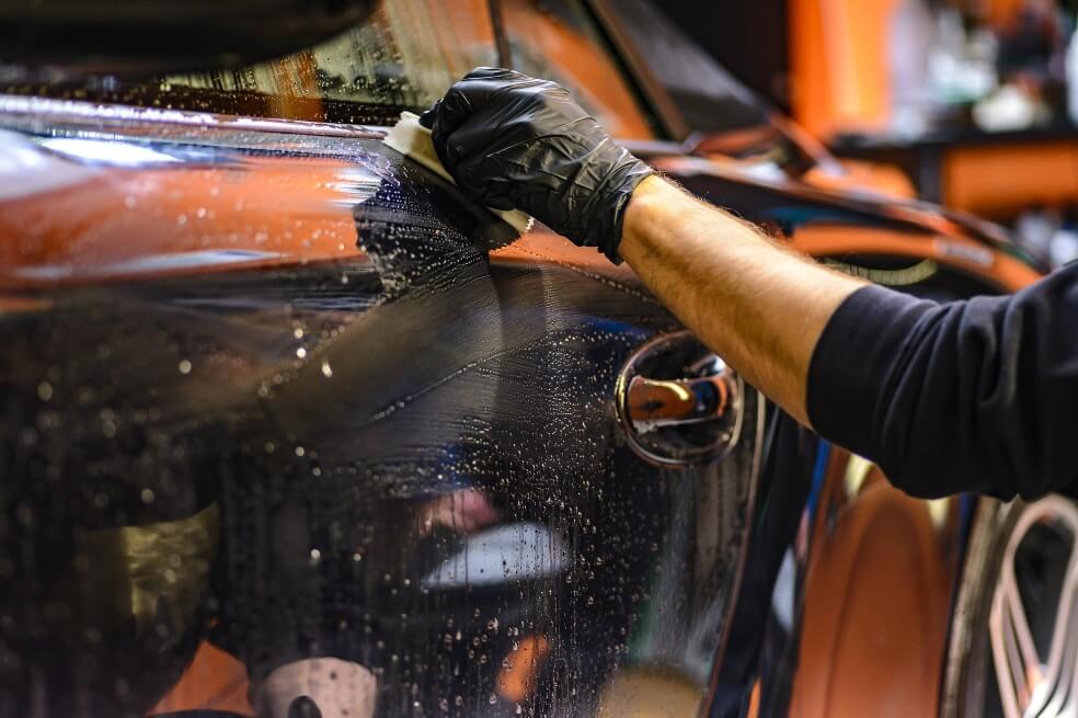 Empresas de rentas de carros adoptan protocolos de bioseguridad