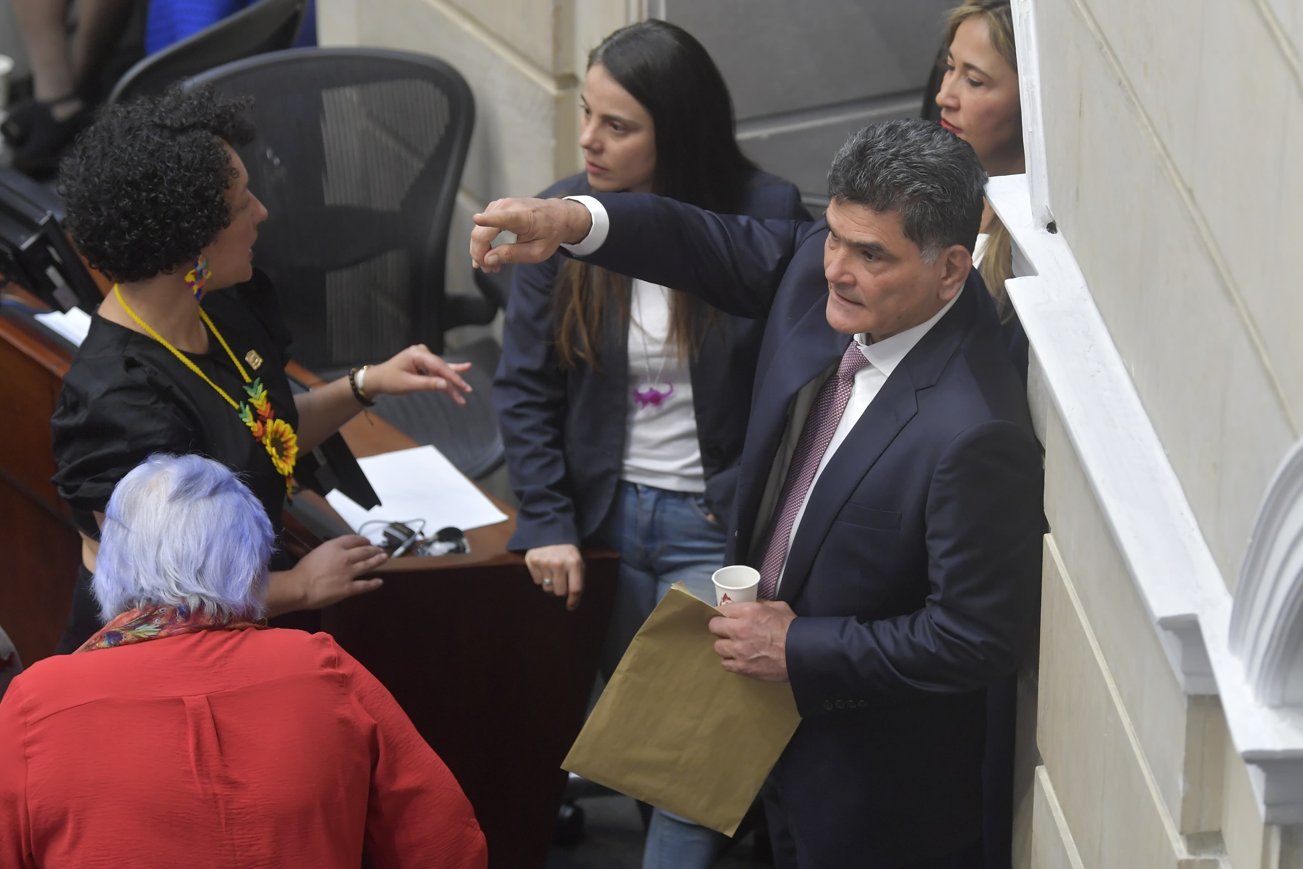 Así se cocinaron los 95 votos con los que Gregorio Eljach se ungió como procurador