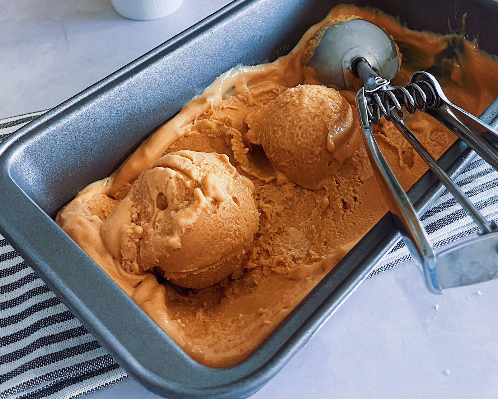 Paso a paso para aprender a hacer helado de arequipe