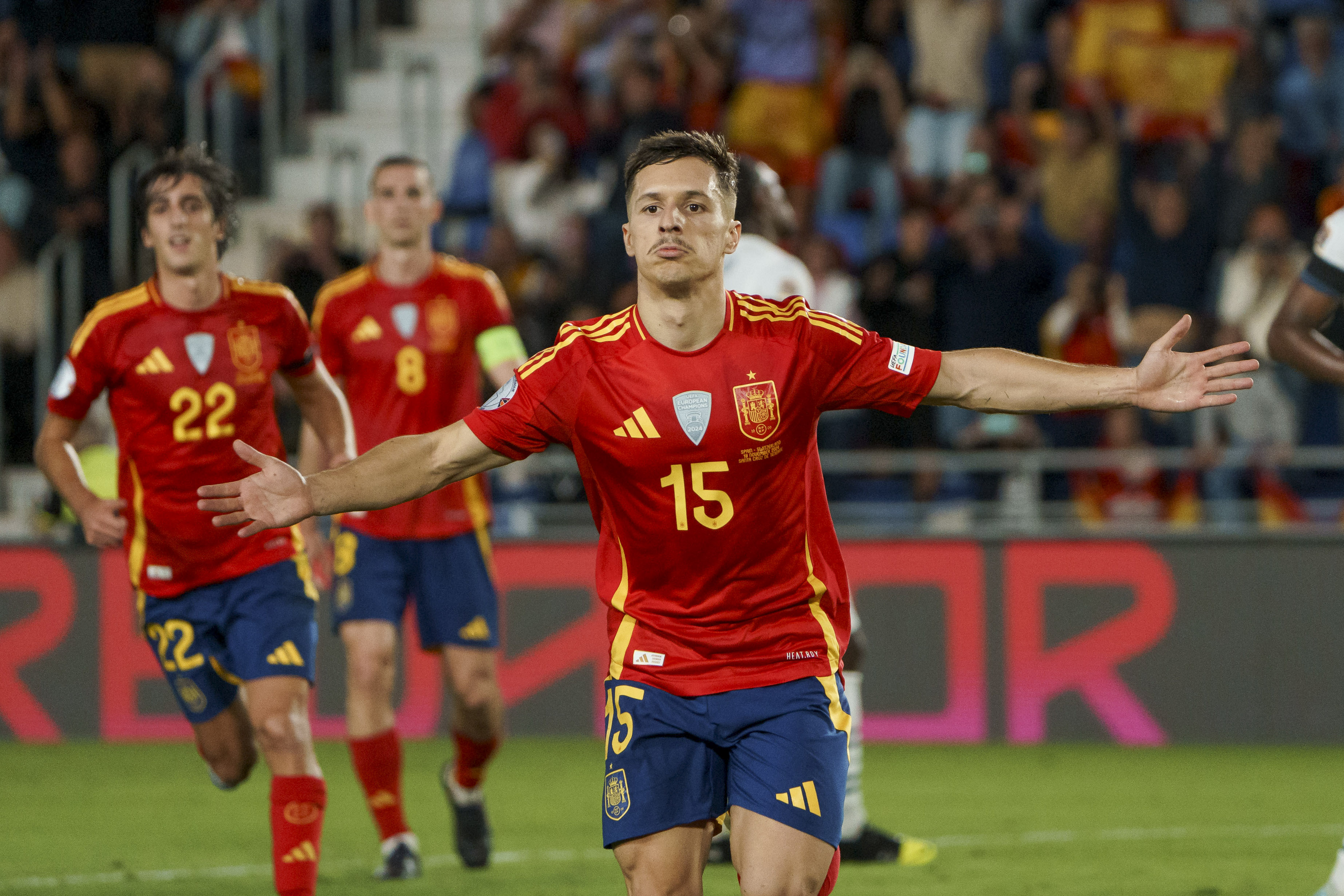 España cierra la Liga de Naciones sin derrota al ganar 3-2 a Suiza: vea los goles