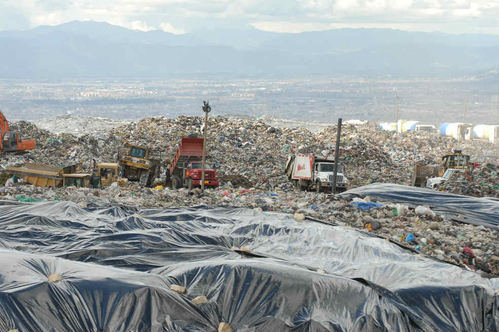 Estalló la guerra de la basura