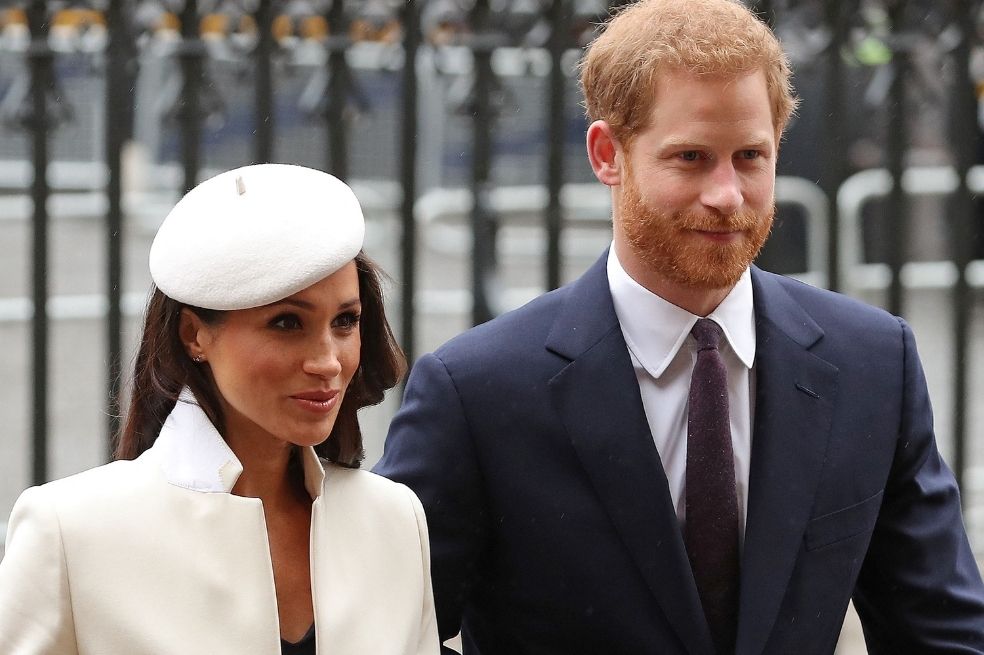 Príncipe Harry y Meghan, envueltos en una persecución en auto “casi catastrófica”