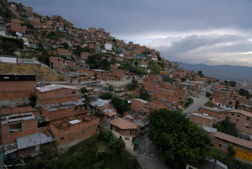 Denuncian desaparición de tres jóvenes en la comuna 13 de Medellín