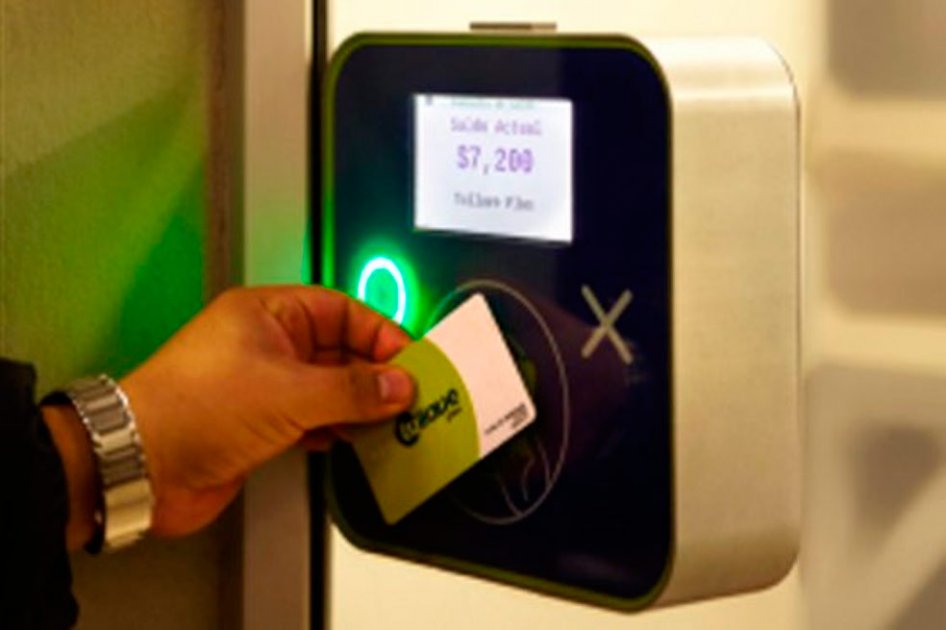 Usuarios del SITP, desesperados por problemas para recargar tarjetas