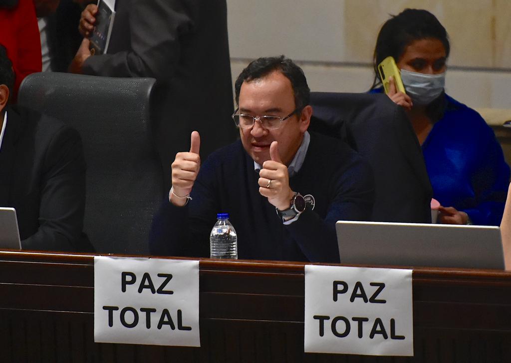 Alfonso Prada y las exigencias de ser vocero del gobierno Petro