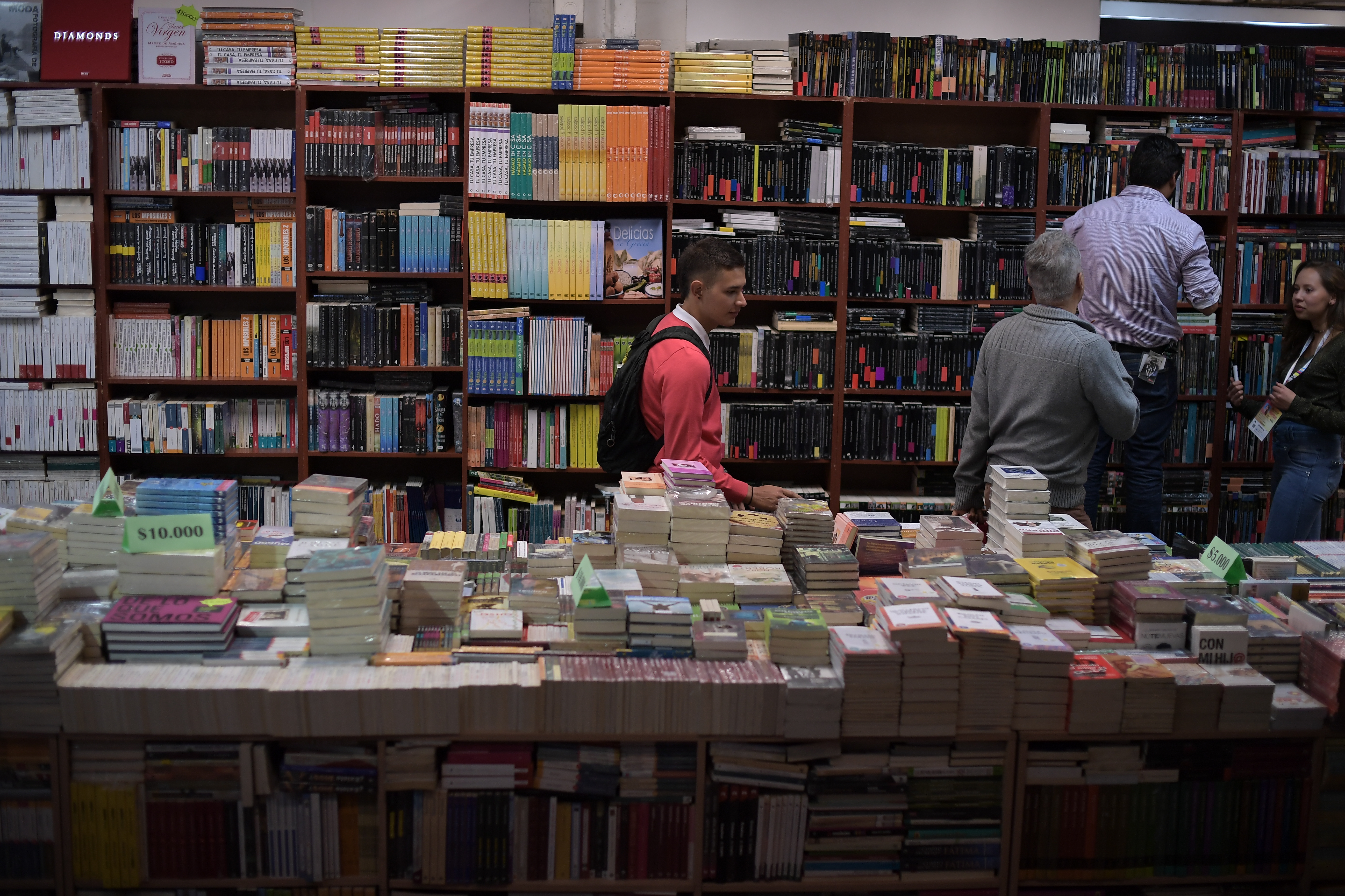 Conozca el listado de los libros más vendidos en Colombia en 2024