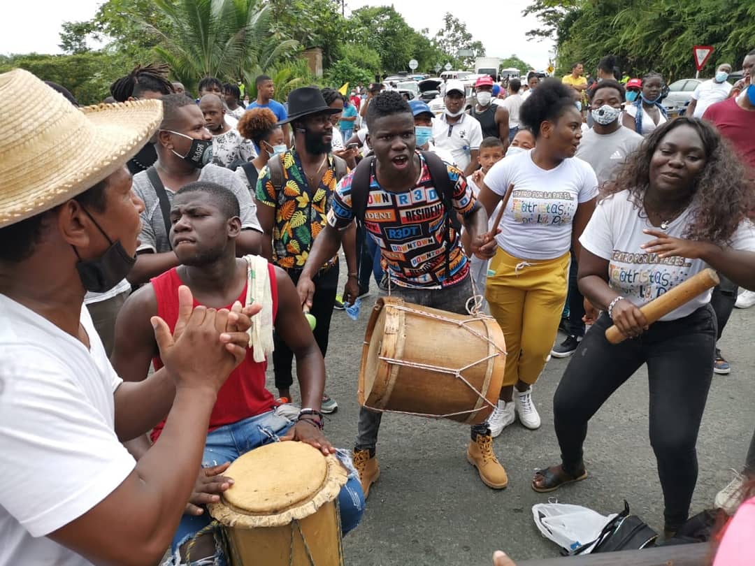 Fotografías de la marcha en las calles de Buenaventura el 7 de febrero de 2021.