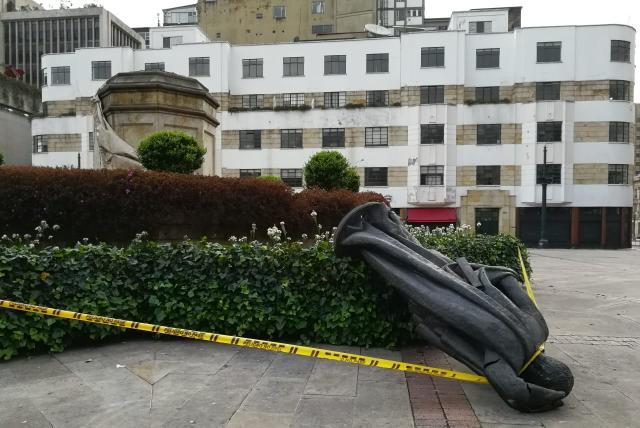 ¿Repensar nuestras estatuas? Sobre la política de la memoria