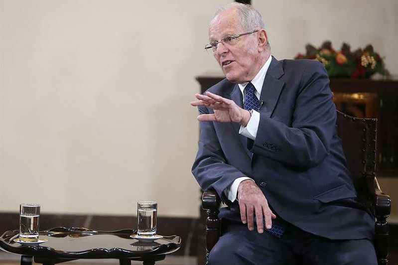 Kuczynski anuncia que trabaja en un «nuevo gabinete de reconciliación»
