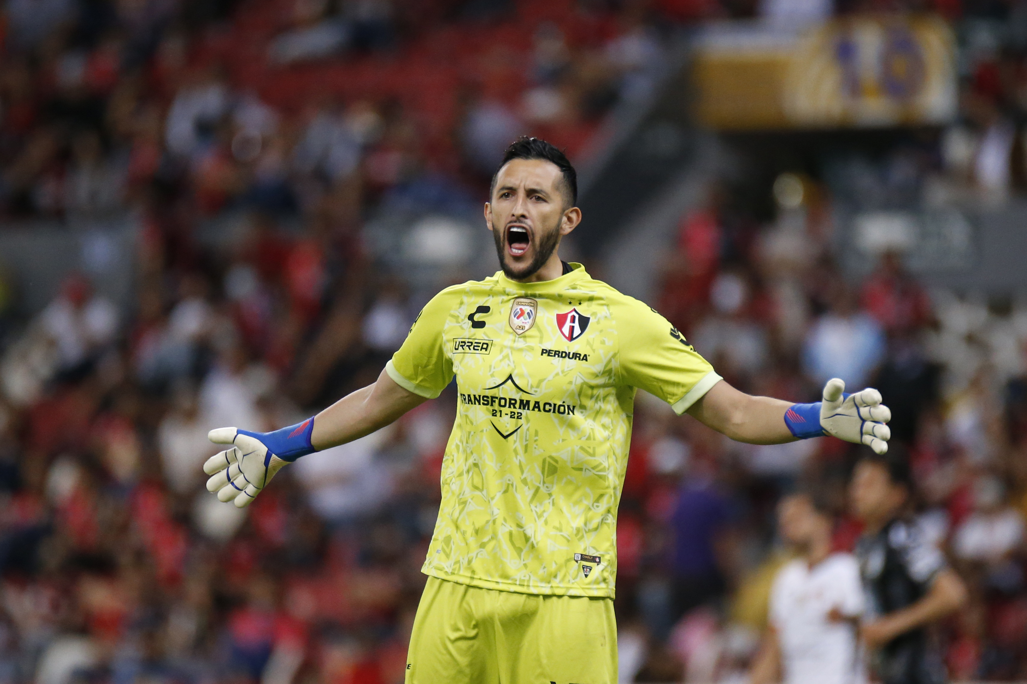Camilo Vargas visitó en el hospital a los heridos de la tragedia de Querétaro