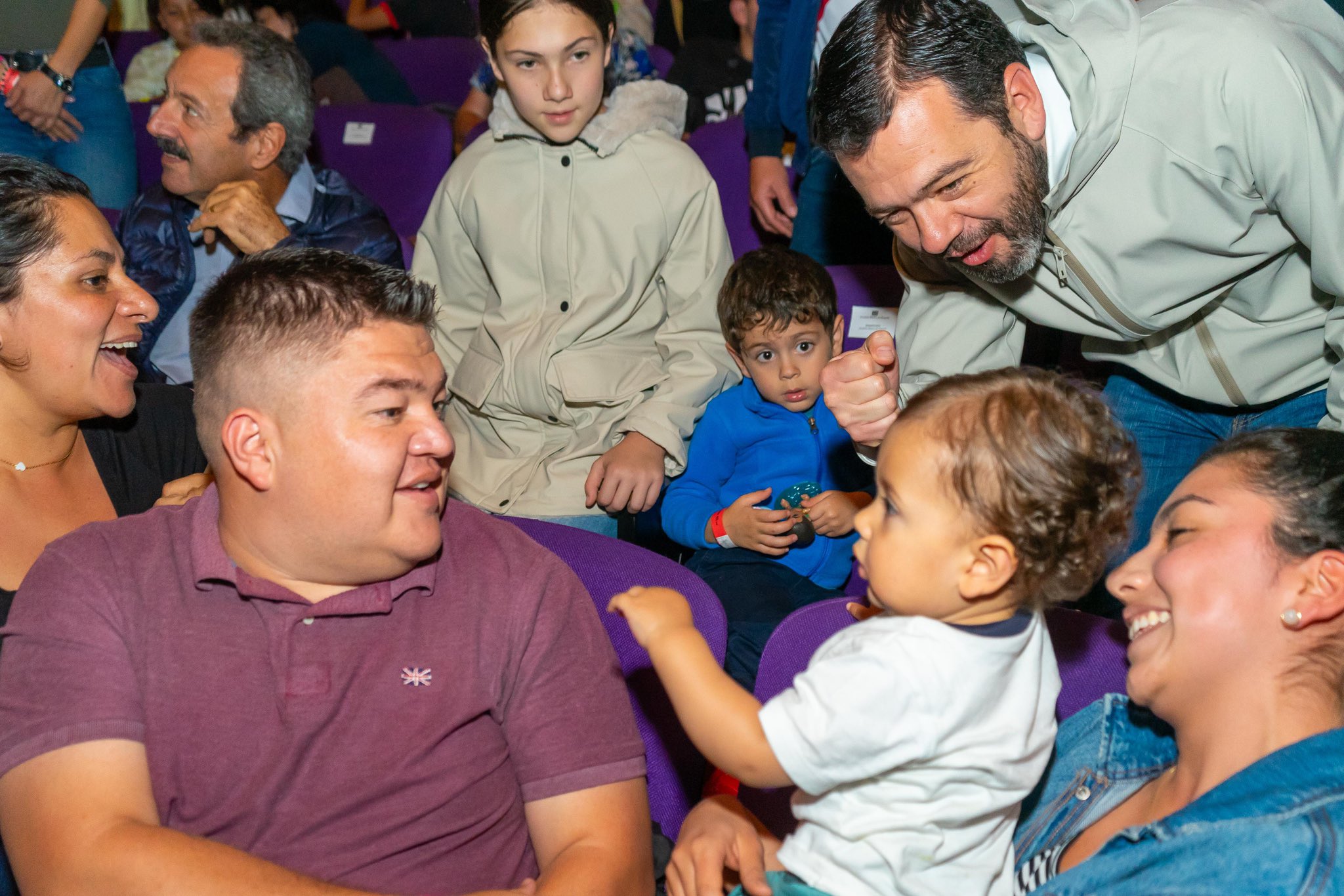 Distrito busca llegar a 165.000 menores con programa de atención infantil