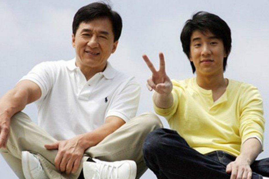 Hijo de Jackie Chan queda en libertad luego de seis meses en prisión por drogas