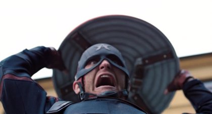 “Falcon y el Soldado de Invierno”: reacciones frente al nuevo Capitán América