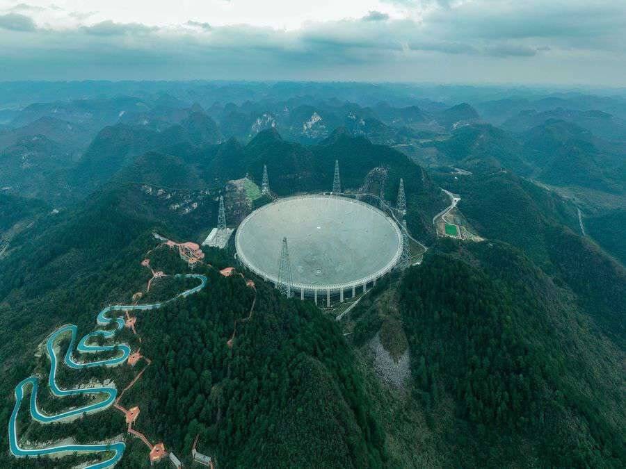 China ha puesto en servicio el radiotelescopio más grande del mundo