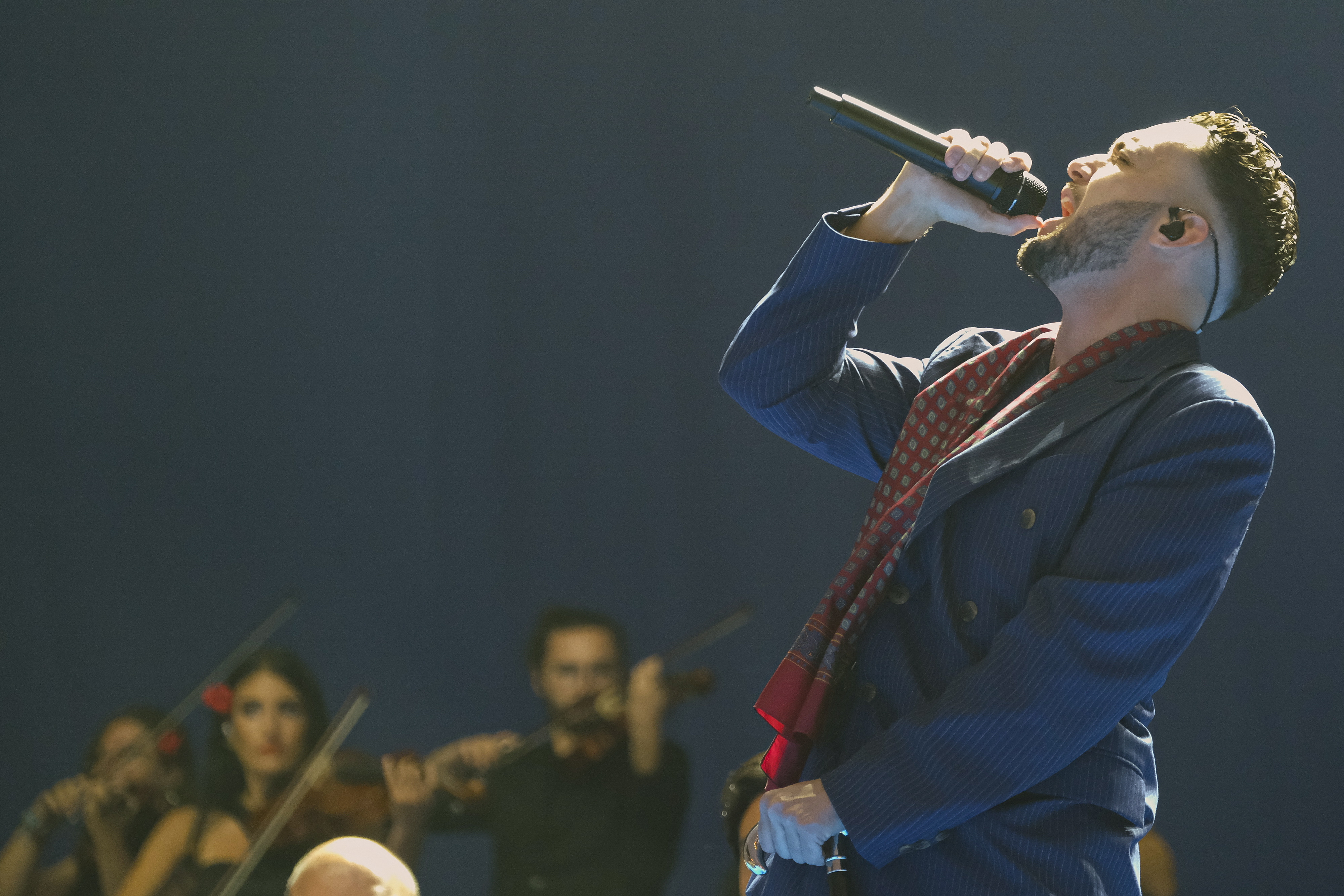 “Demasiadas mujeres”: ¿de dónde nace la famosa canción de C. Tangana?
