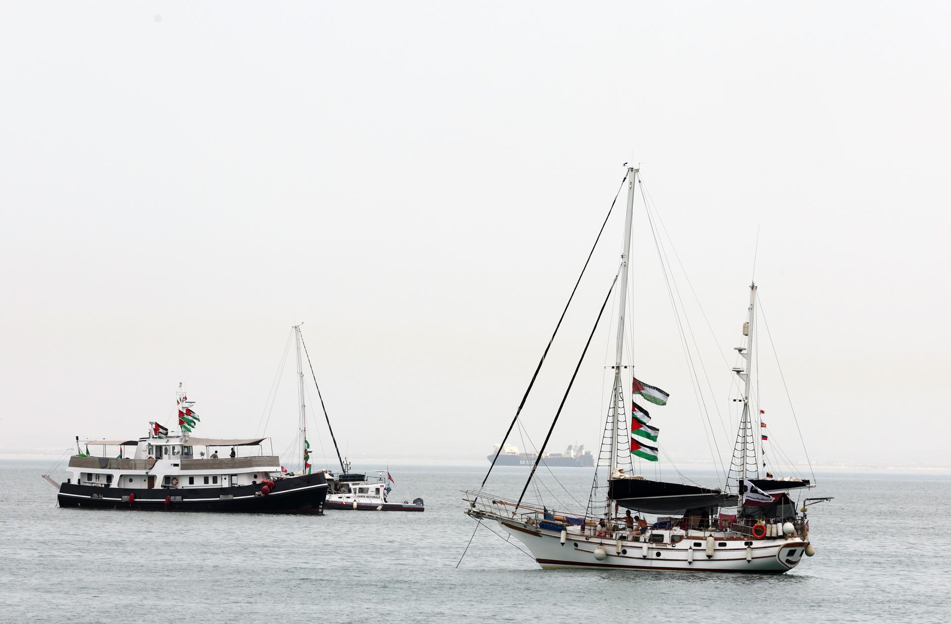 La flotilla que lleva ayuda a Gaza denunció un nuevo ataque con un supuesto dron