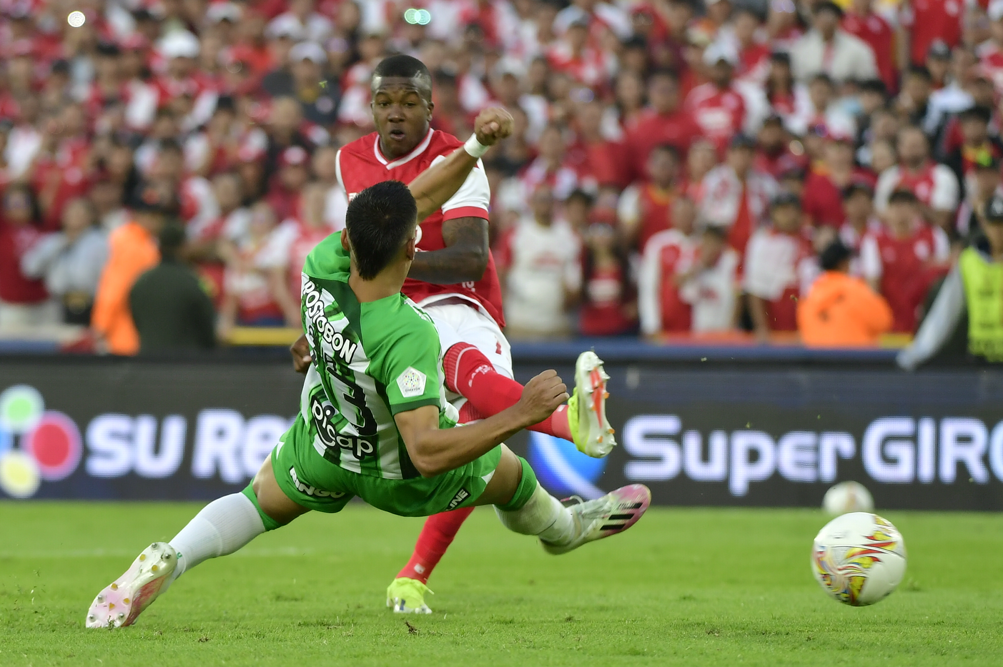 ¡Qué vergüenza! (Fútbol paradójico)