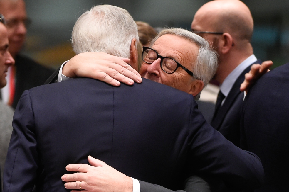 Los líderes europeos aprueban el acuerdo del “brexit”