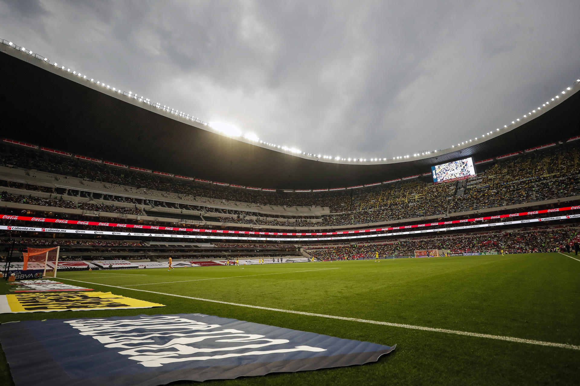 Un árbitro colombiano fue elegido para el partido inaugural del Mundial, ¿de quién se trata?