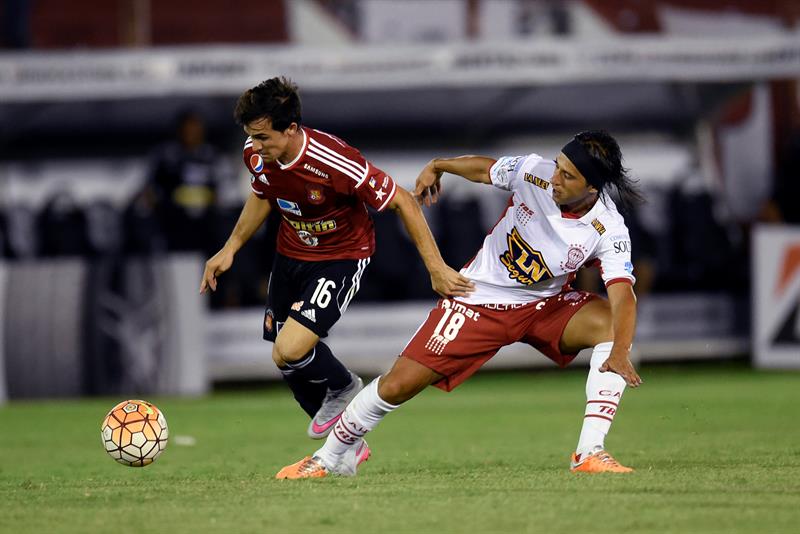Jugadores de Huracán accidentados en Venezuela regresaron a Argentina