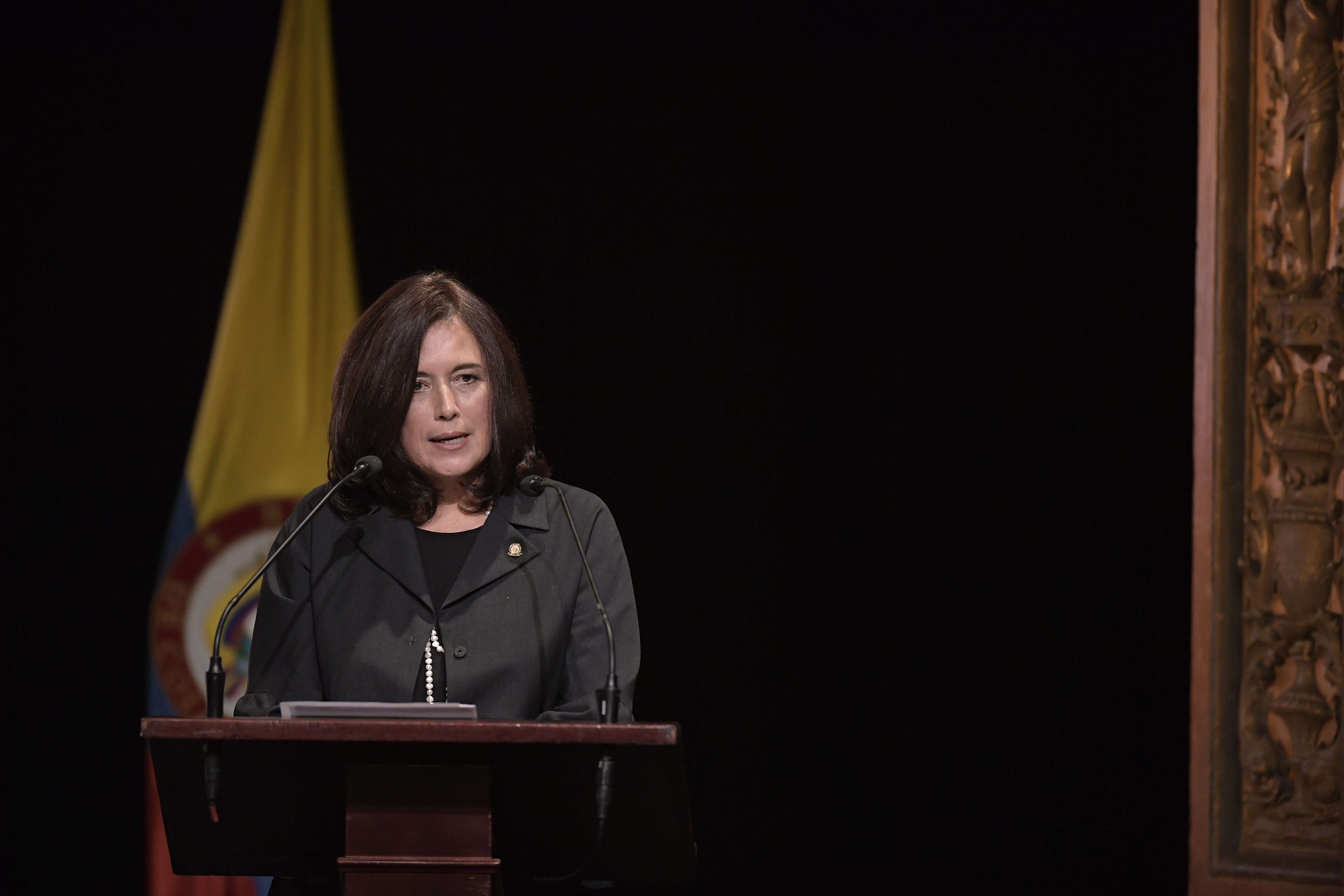 Magistrada durante la conmemoración de los  30 años de funcionamiento de la Corte Constitucional, evento que muestra el documental “Corte Constitucional: 30 años salvaguardando los derechos fundamentales y la democracia”, en el Teatro Colón de Bogotá.