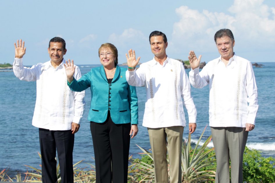 Juan Manuel Santos (izq.), junto a los presidentes de los tres países miembros de la Alianza del Pacífico. / Cortesía