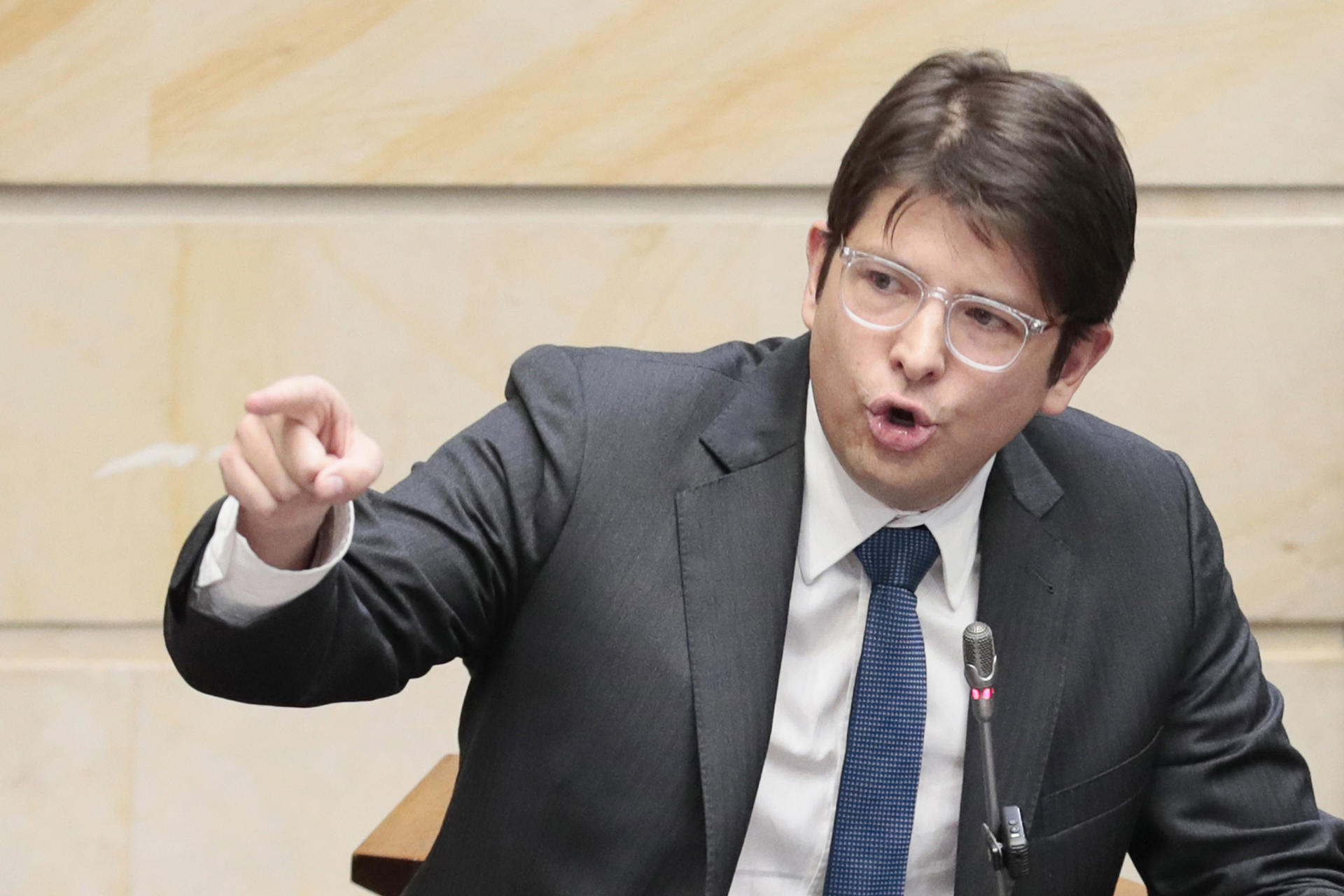 Altas cortes rechazaron el atentado en contra del precandidato Miguel Uribe Turbay