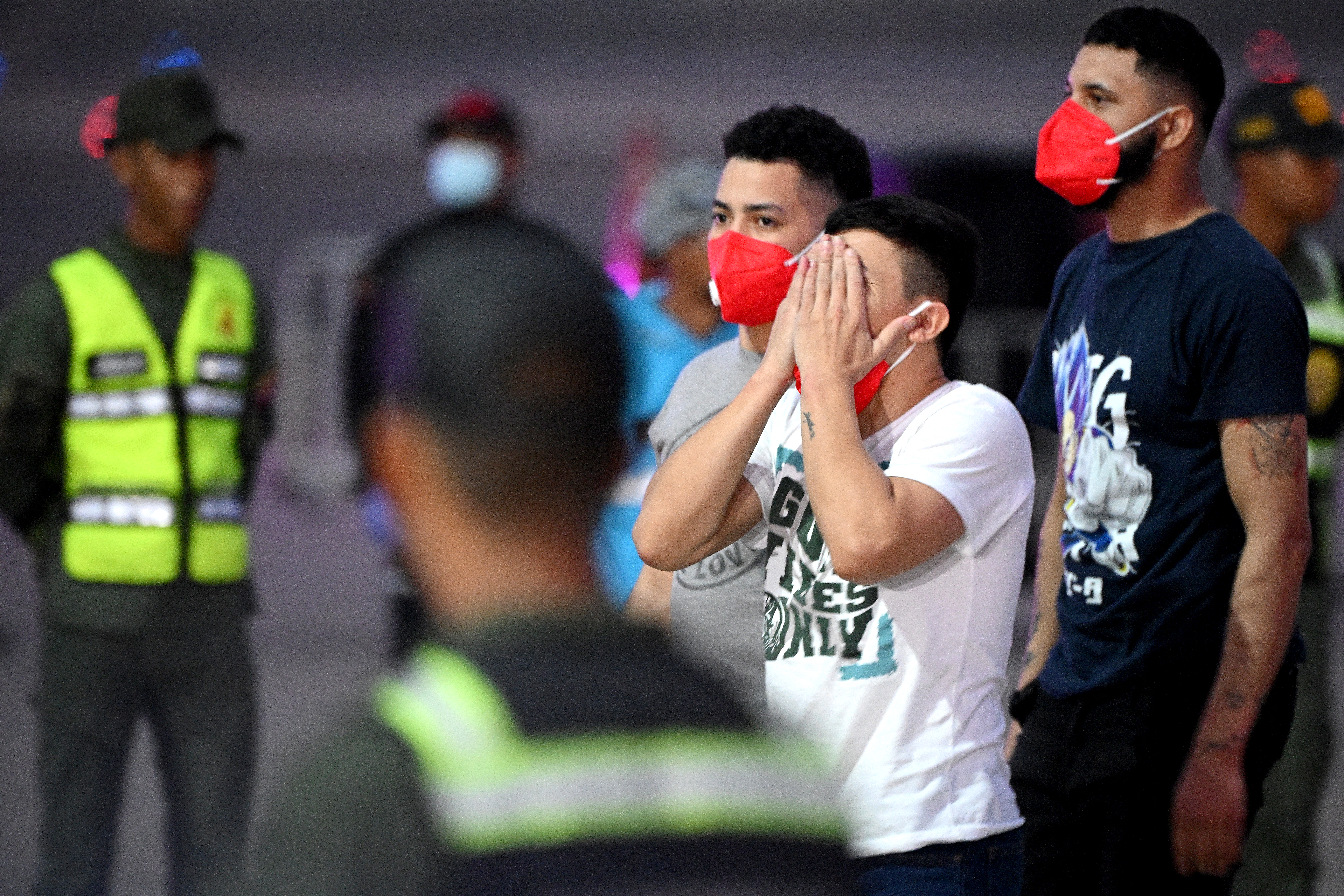 Ya están en Venezuela los más de 200 migrantes que estaban presos en El Salvador