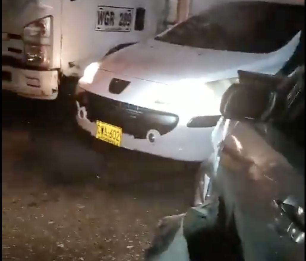 Policía en estado de embriaguez causó dos accidentes en Floridablanca, Santander