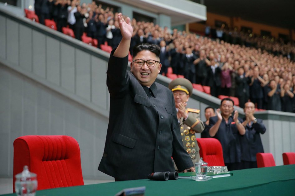 Corea del Norte está de celebración y el mundo espera por más cohetes