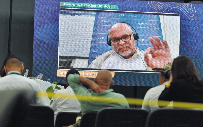 “Les sirvo a las víctimas vivo, no silenciado”: Mancuso como gestor de paz de Petro
