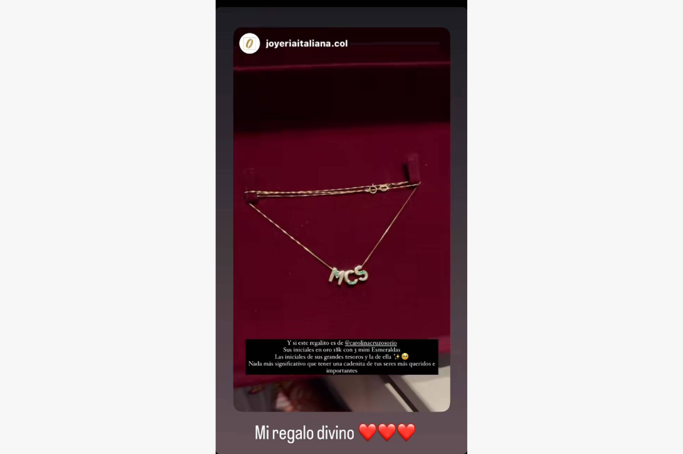 Carolina Cruz presume lujoso regalo de 18 quilates: ¿de Jamil?