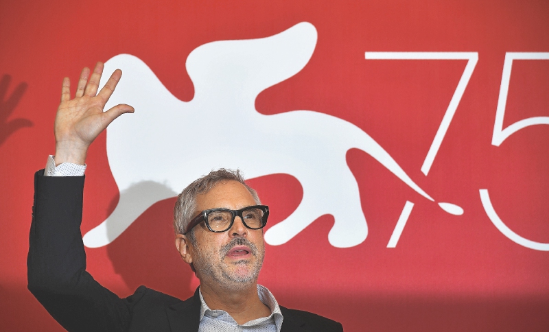 El director de cine mexicano Alfonso Cuarón, cuya película “Roma” recrea los años 70. / AFP