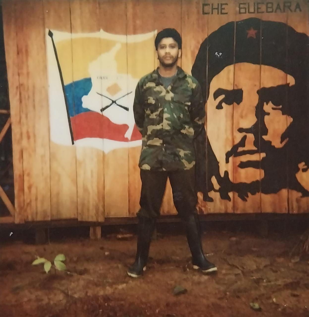 Soldado Manuel Fernández durante su secuestro