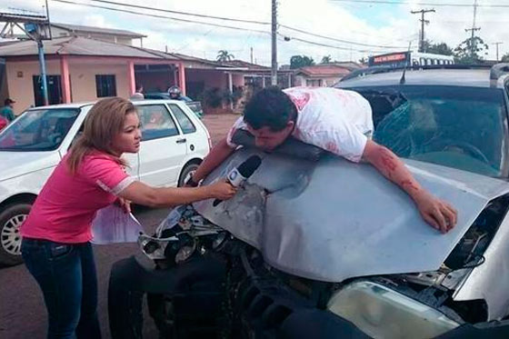 Periodista brasileña, Lanna Coelho.