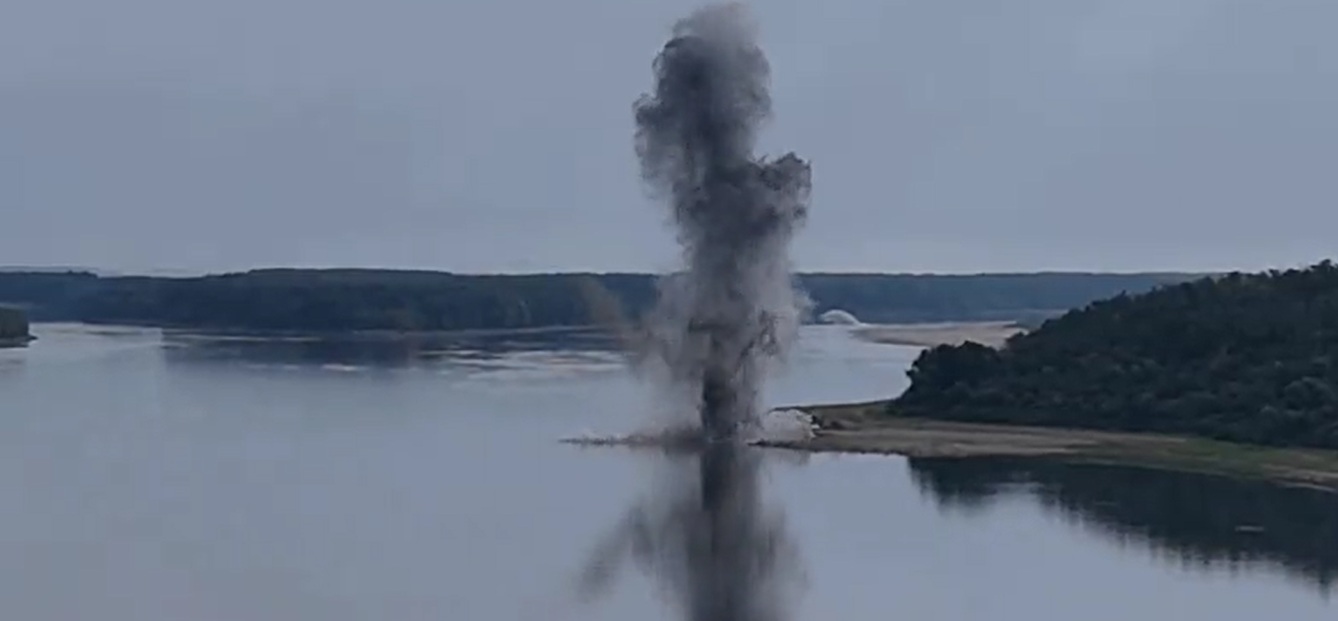 Sequía extrema: Rumania dinamita rocas en el Danubio para aumentar flujo de agua