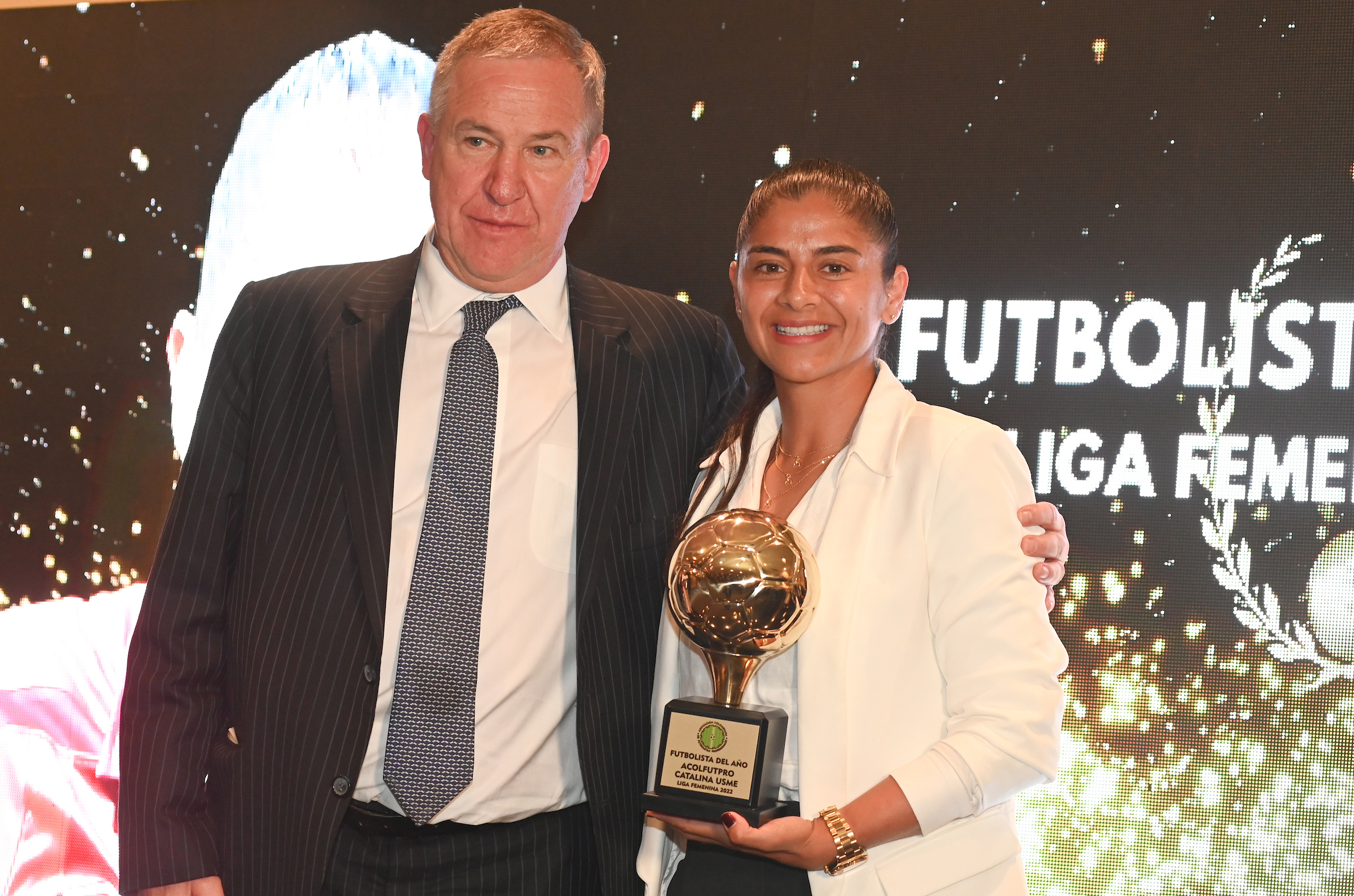 Catalina Usme y Leonardo Castro, los mejores jugadores en los premios Acolfutpro