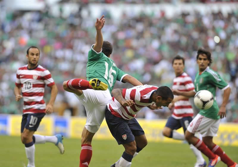 Estados Unidos vence por primera a vez a México en el Azteca
