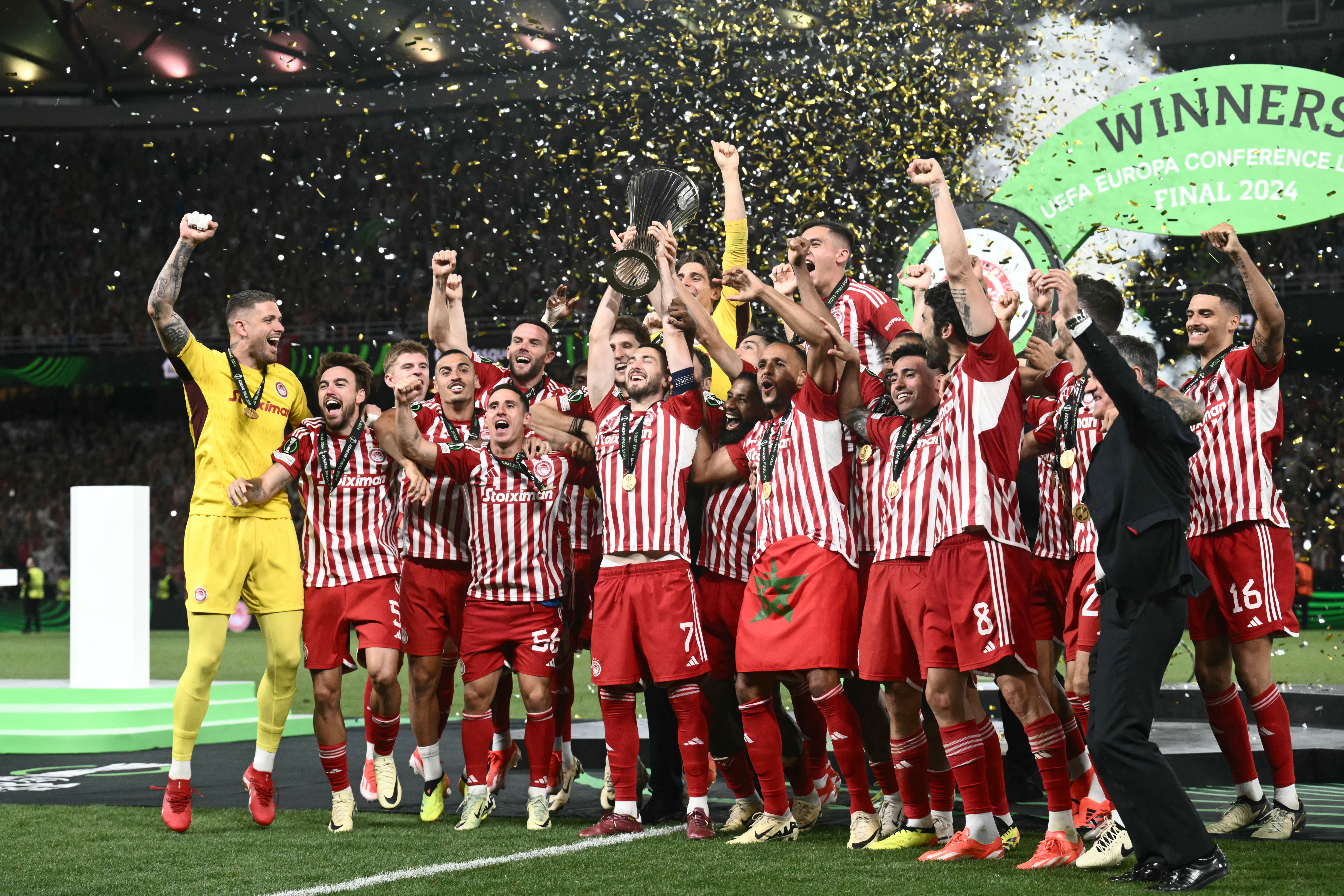 ¡Olympiacos, campeón! El exequipo de James Rodríguez conquistó la Conference League