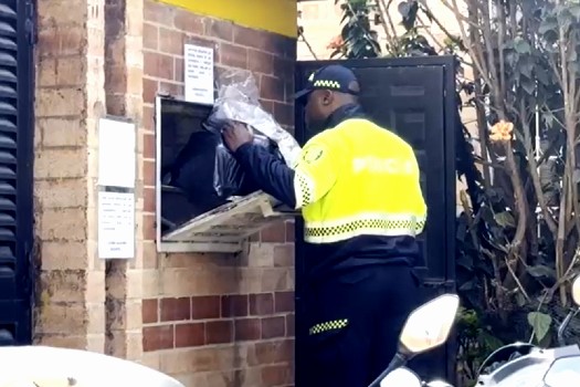 Niña de 15 años abandonó a recién nacida en un basurero a una hora de dar a luz