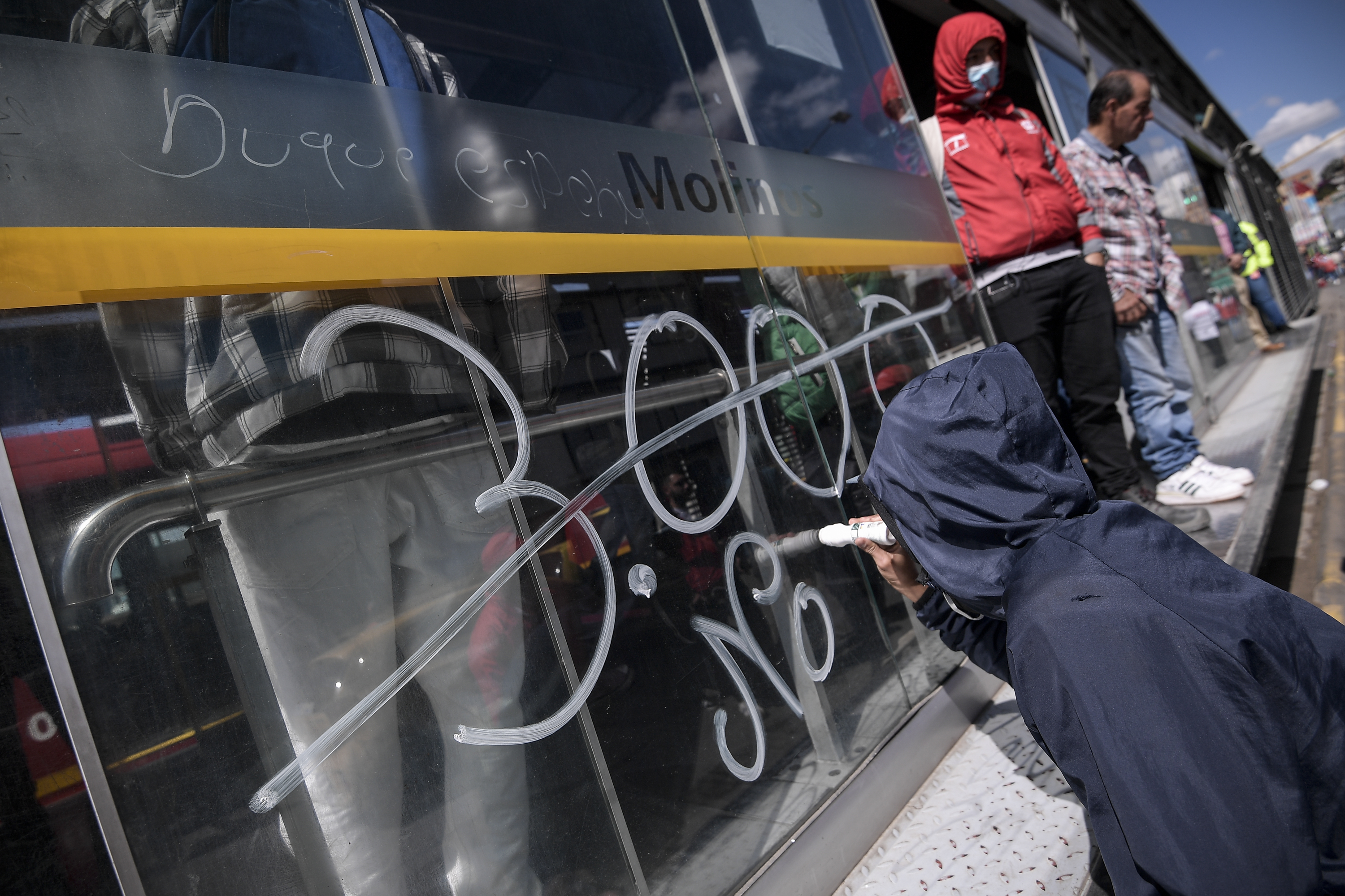 ¿Para cuántos pasajes en Transmilenio le alcanza el subsidio de transporte 2023?