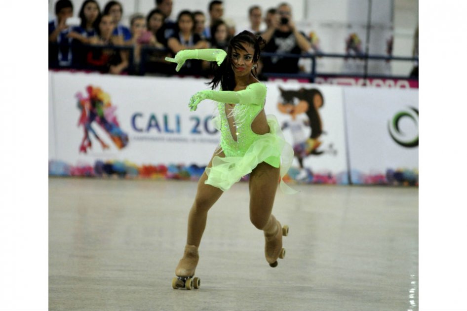Viviana Osorio logró bronce en el Mundial de Patinaje Artístico. Foto: Fedepatín