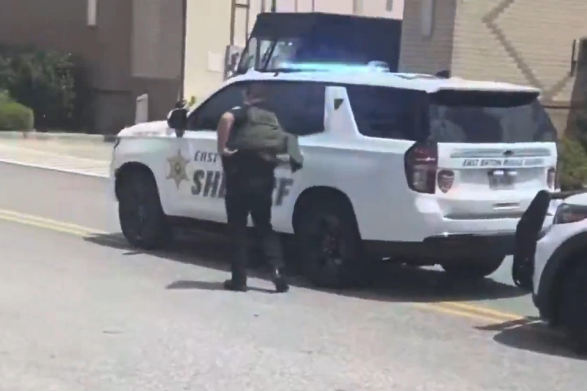 Un muerto y cinco heridos en tiroteo dentro de centro comercial en Luisiana, Estados Unidos