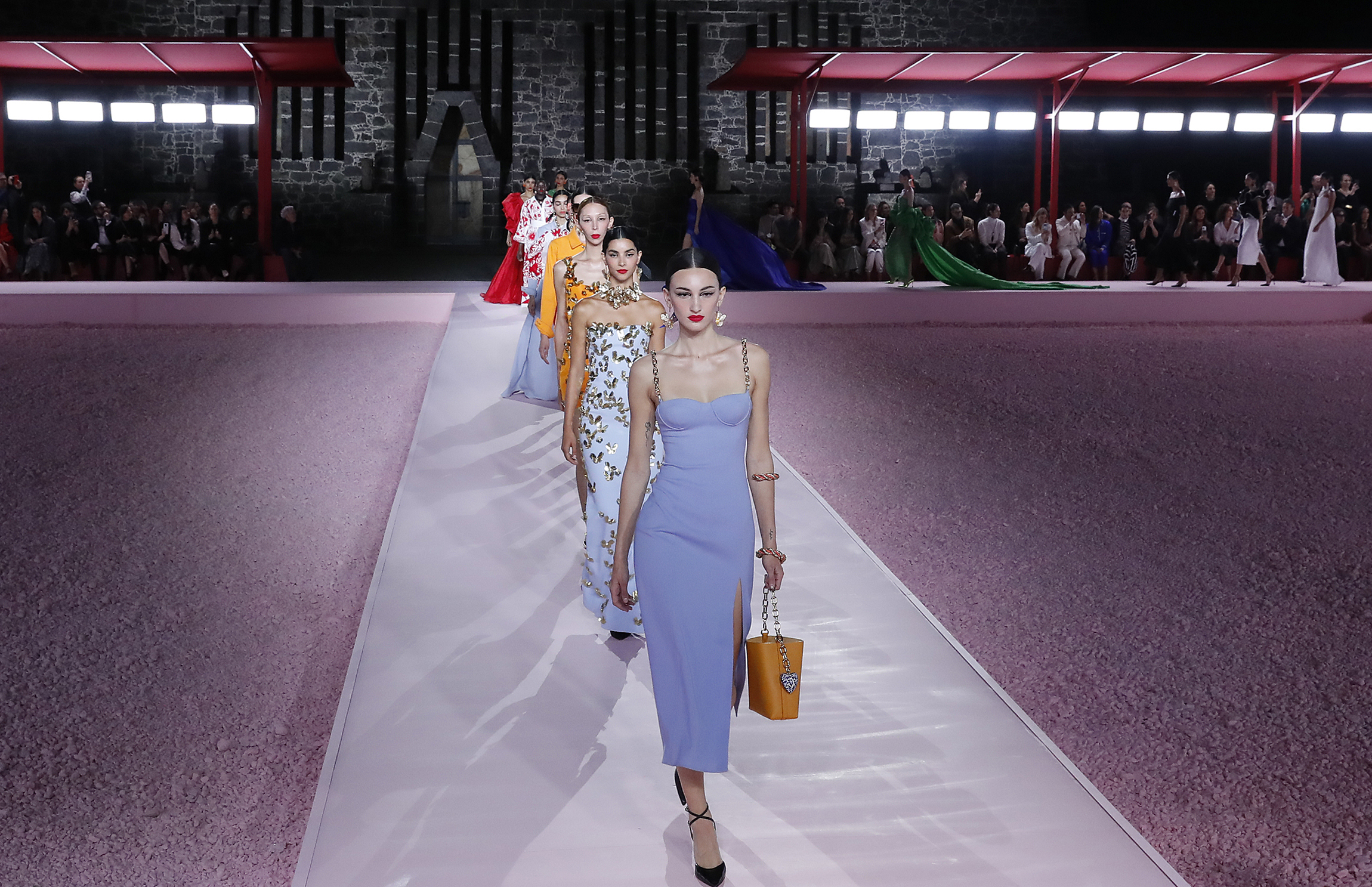 Los infaltables para Semana Santa, según Carolina Herrera