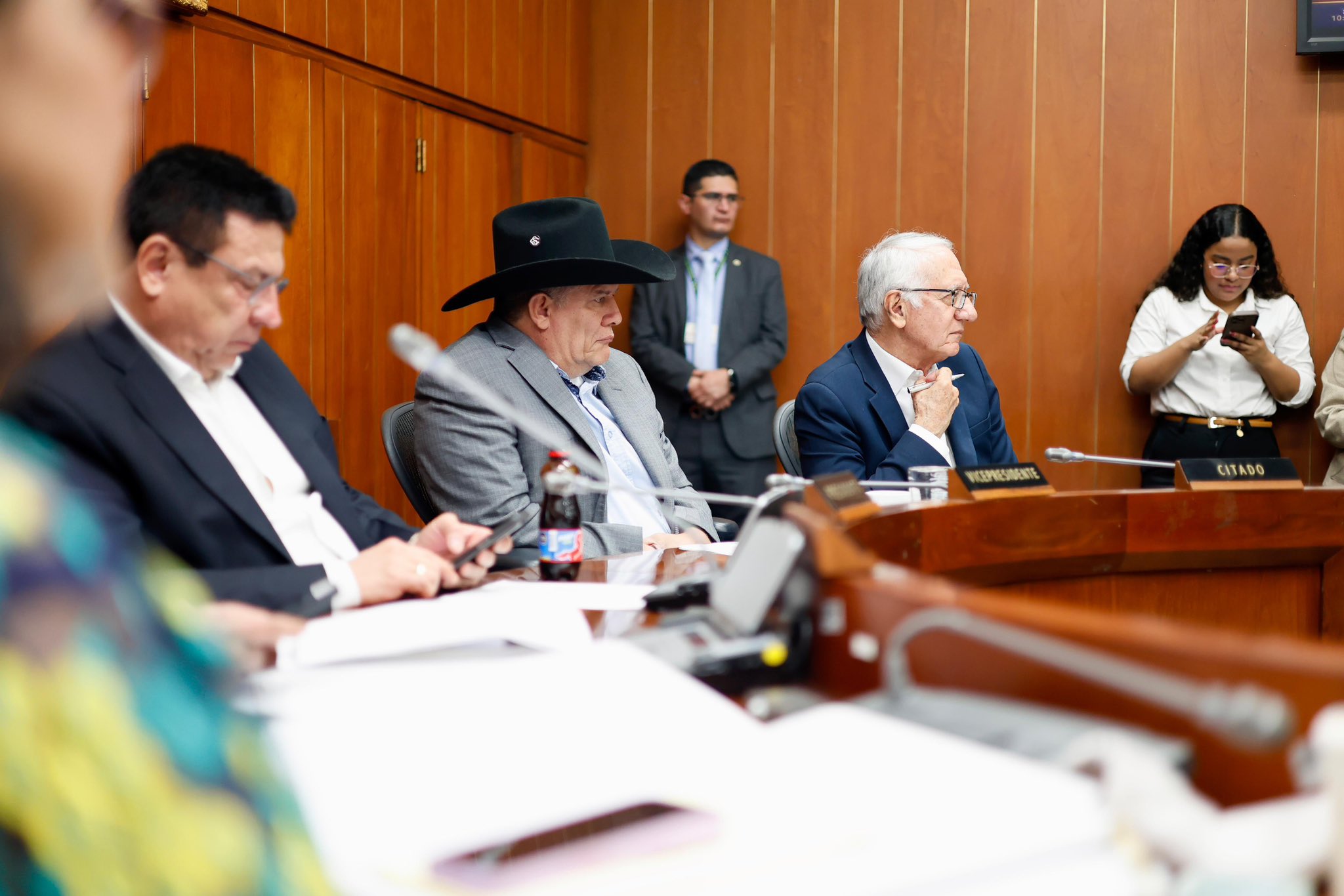 Hunden la reforma a la salud del Gobierno en la Comisión Séptima del Senado