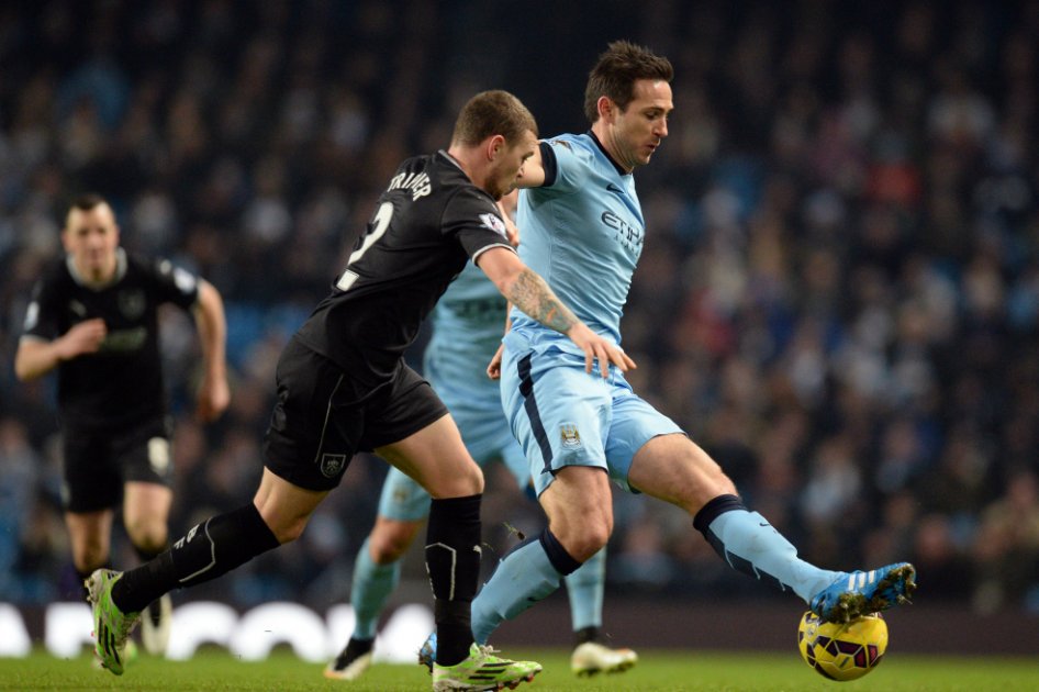 Frank Lampard jugará con el Manchester City hasta el final de la temporada