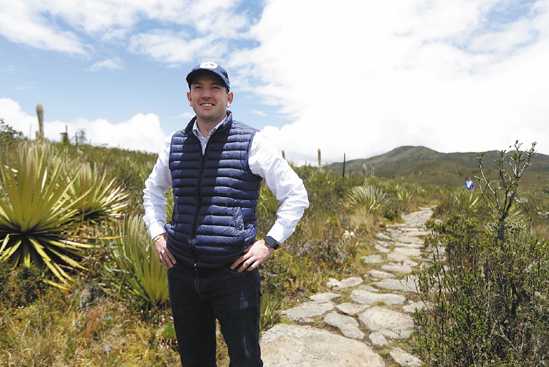 Entrevista con el comisario europeo de Medio Ambiente, Océanos y Pesca