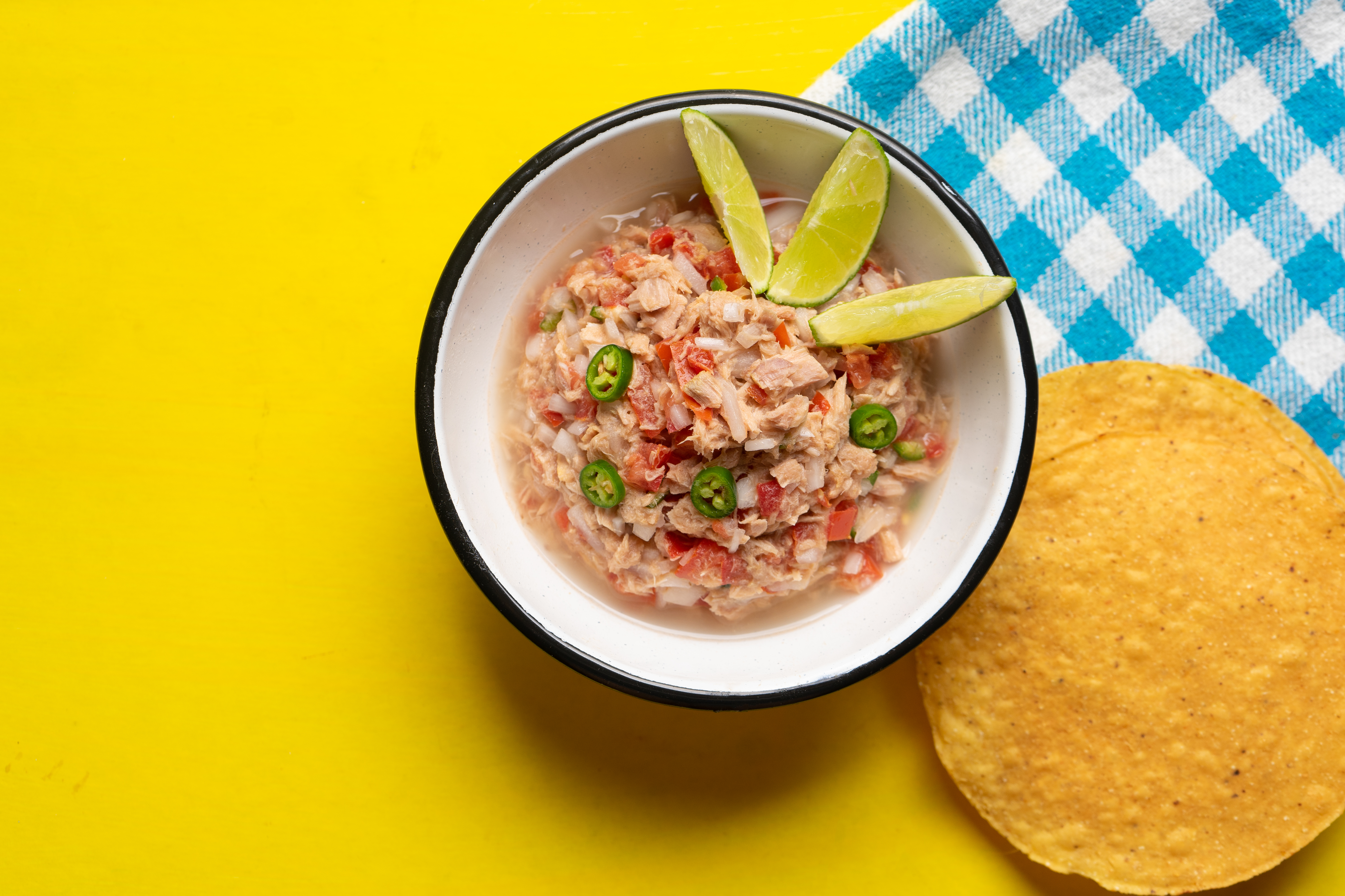 Ceviche de atún, una receta para despertar el paladar